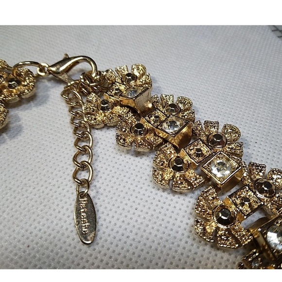 Natasha Statement Flower and Rhinestone Bib Necklace,Stunning,Elegant,Floral 16” - Picture 3 of 8